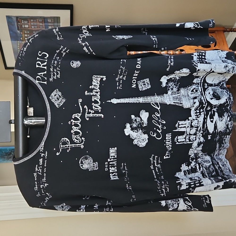 Cactus Black and White Paris Print 3/4 Sleeve Graphic Top